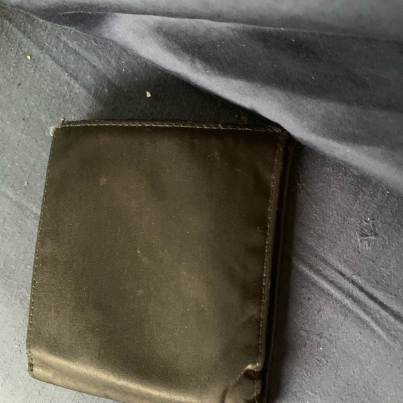 Men’s Prada Wallet - Picture 4 of 4